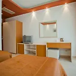 Хотел Family Gold Pearl (adults Only) 3*