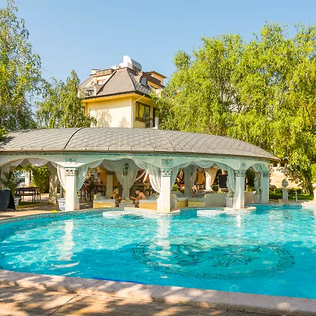 Family Gold Pearl (adults Only) Hotel 3*
