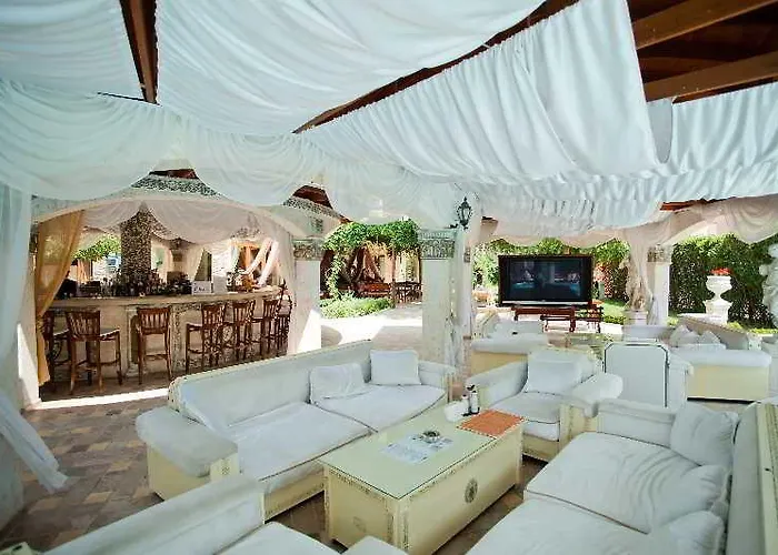 Family Gold Pearl (adults Only) 酒店 3*