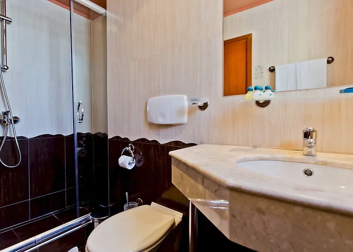 Family Gold Pearl (adults Only) 3* 써니비치