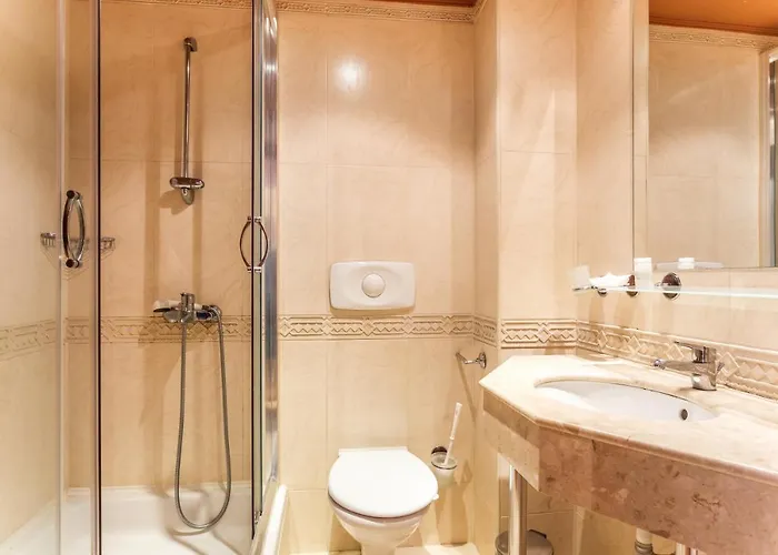 Family Gold Pearl (adults Only) 호텔 3*