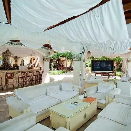 Family Gold Pearl (adults Only) Хотел 3*