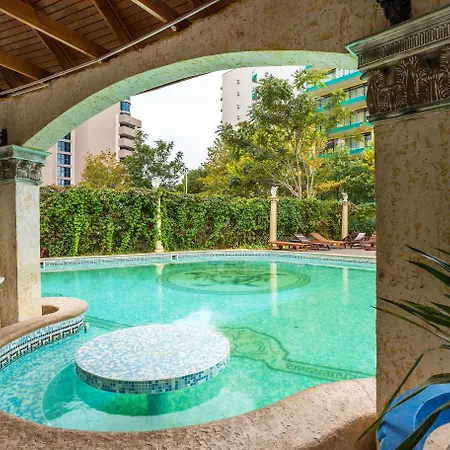 Хотел Family Gold Pearl (adults Only) 3*