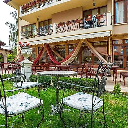 Family Gold Pearl (adults Only) 3*