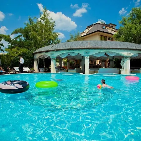 Family Gold Pearl (adults Only) 3*