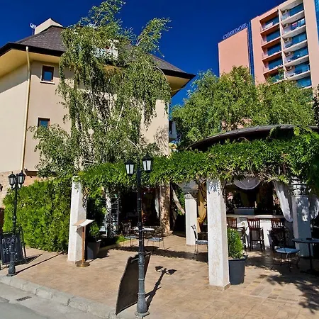 Family Gold Pearl (adults Only) فندق