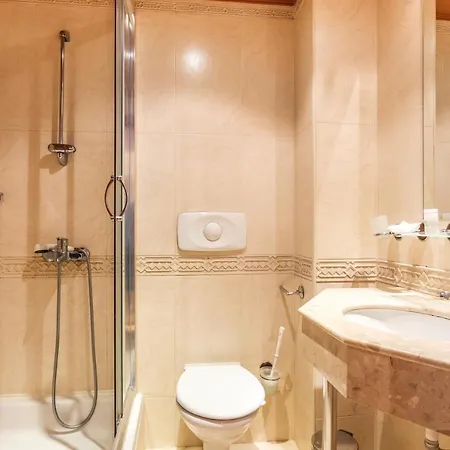 Family Gold Pearl (adults Only) 호텔 3*