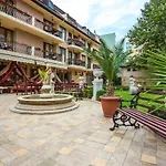 Family Gold Pearl (adults Only) Hotel 3*